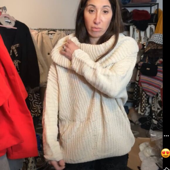 MOMS SWEATER - Picture 1 of 1